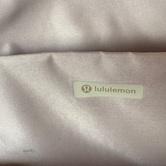 Pink - Picture 2 of 4